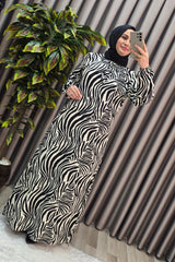 Kadın Tesettür Giyim Büyük Beden Zebra Desen Elbise