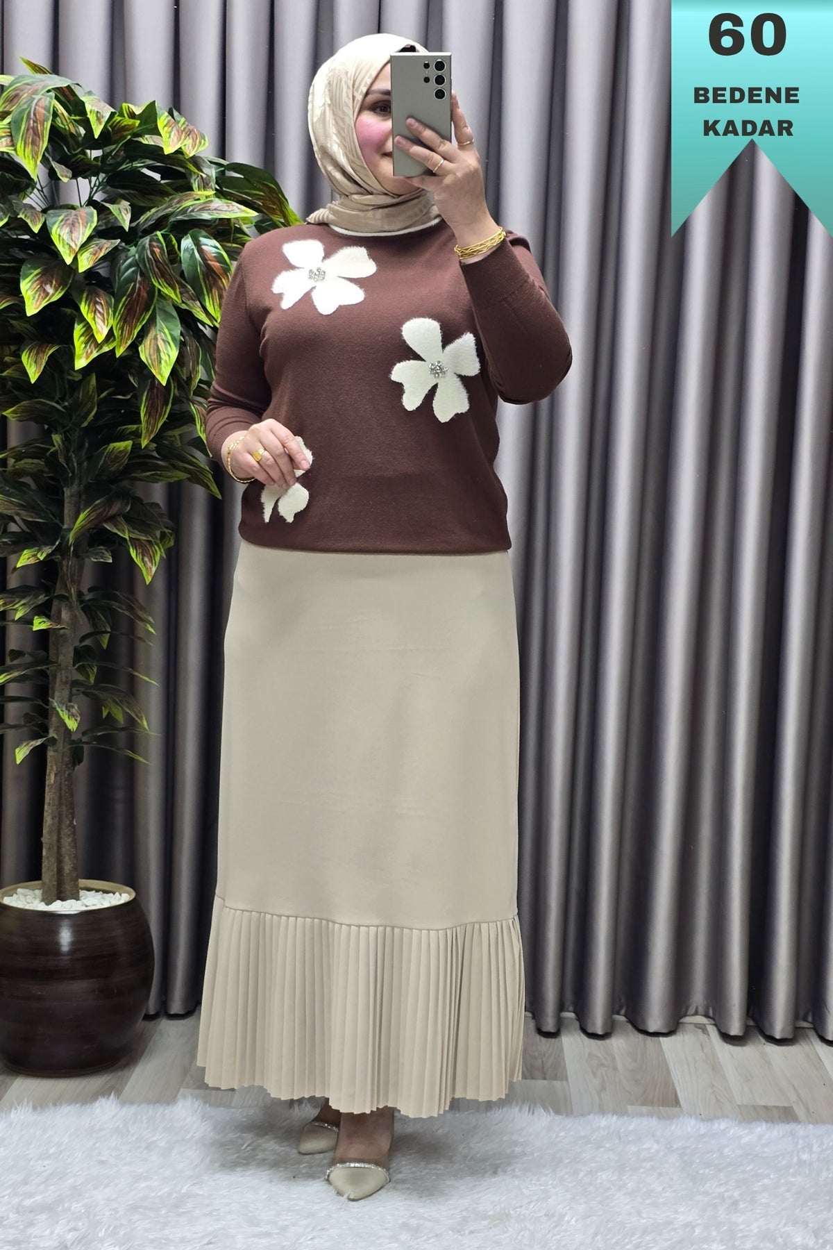 Kadın Giyim Büyük Beden Piliseli Etek